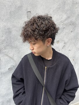 メンズグルーミングナンバーナイン(MEN'S GROOMING NUMBER NINE) 波巻きプードル/波巻きスパイラル/姫路メンズパーマ