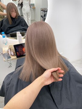 シラフ(SHIRAF) カームベージュ