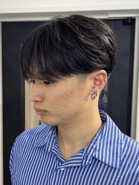 ビビバイベル(BiVi by BHEL) 桑名メンズパーマフェザーパーマフェザーショートコンマヘア韓国