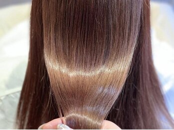 スカイウィズサロンヴィレッジ(Sky with SALON VILLAGE)の写真/《夏の湿気・うねり対策で縮毛矯正☆艶々ストレートヘア》[上野/御徒町/縮毛矯正/髪質改善］