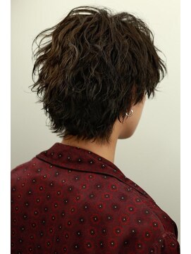 リップス 千葉annex(LIPPS) 波巻き　センターパートウルフ