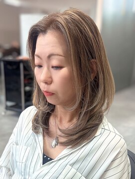 ジエクトカナウ 梅田 【顔周り似合わせカット】姫カットレイヤー/くすみベージュ
