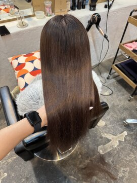 チャプター 問屋町(chapter) ブリーチなしカラーミルクティーブラウン髪質改善トリートメント