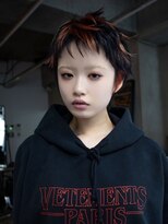 ギークス(GEEKS)&nbsp;【GEEKS渋谷】バズカット/デザインカラー/ピクシーカット/オン眉