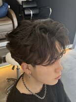 バース 河原町店(BIRTH)&nbsp;韓国へアカルマパーマワックスなしセンターパート黒髪ウルフ