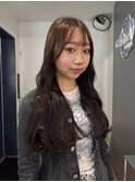 グレージュ　ワンカラー