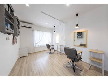 カルミア(Kalmia)の写真/港区の住宅街に佇む、落ち着いた隠れ家サロン。周りを気にせず、ゆったりとした贅沢な時間を過ごせます◎