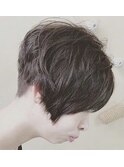 ショートボブ