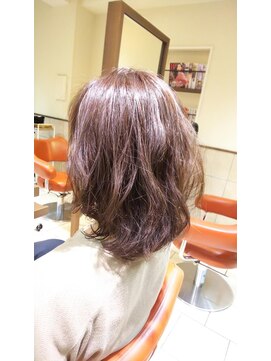 ネオリーブチノ 登戸店(Neolive cino) 【neolive cino】ミディアムヘアにゆるウェーブパーマ☆