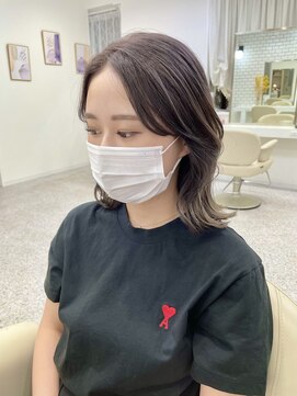 ロマーリ(LOMARLIE) ミディアムグレージュ_ブリーチしないダブルカラー