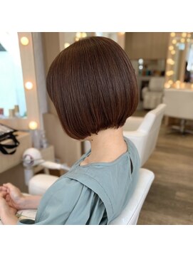 エレノア 渋谷公園通り店(Eleanor) 夏色！オレンジブラウンカラー×丸みショートボブ