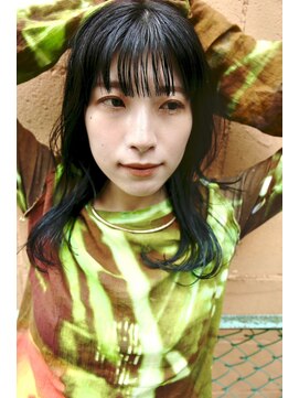 スリーヌーン(THREE noon) ウルフレイヤースタイル