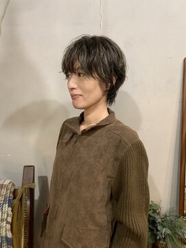 スナッグ(snug) ショートパーマ
