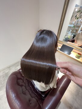 ベルラ(BeLuRA) 美髪矯正かけてから1ヶ月後…