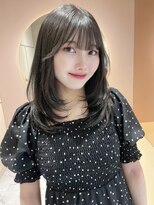 グロー 大宮(GLROW)&nbsp;レイヤーカット　くびれヘア　韓国　ブルーブラック　透明感カラ