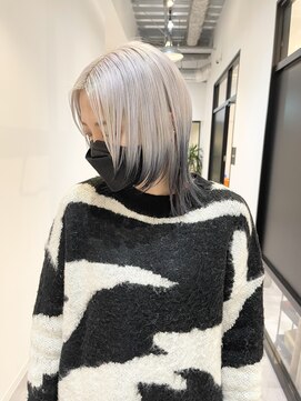 いろあそび 八王子 ホワイト×ブラック