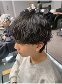 メンズミディアムパーママッシュウルフカット波巻きスパイラル