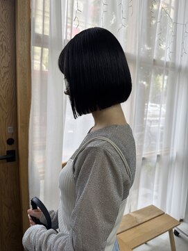 エニィ 錦糸町(enny) ぱつっとボブ.