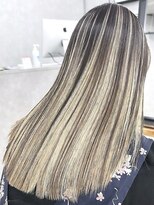 イリ 大阪(ili)&nbsp;ハイライトカラー/ミルクティーベージュ/レイヤーカット