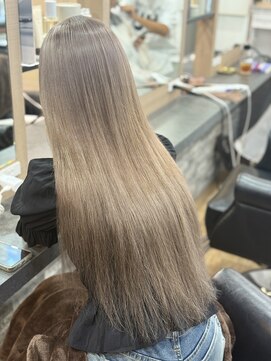 ラピス 横浜(Lapis) グレージュカラー