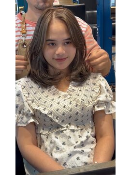 アルジャーノン(algernon) セミロングレイヤー＋ベージュハイライト