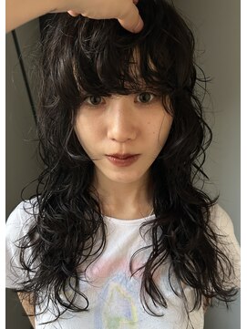 シアター(CIARTOR) ハイレイヤー×ミディアムパーマ