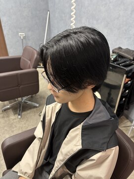 クレオ 福大通り店(CREO) 黒髪×センターパート