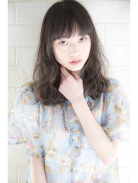 ガーランド (Garland) [Garland/表参道]☆マットな質感ミディ☆