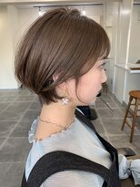 イズミ(izumi) ショート Style   ばっさりイメチェンします！