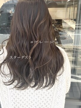 カラーアンドケアリタ(color&care Lita) 抜け感ロング×グレージュ【イルミナカラー】