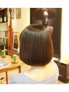 エッセンシャルルックス(Essential Looks) 髪質改善とリートメント