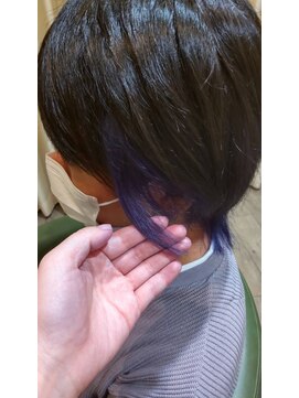 エメ(Aimer h-air) インナーカラー　ネイビーブルー