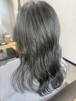 ノラ ギンザ(NORA GINZA)&nbsp;【高橋】 夏にオススメ☆地毛を活かした極細ハイライトカラー