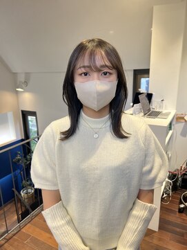 トレス(TRESS) 外ハネレイヤー　ボブレイヤー　オリーブグレージュ