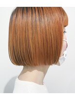 ソーコ 渋谷(SOCO)&nbsp;前髪ありショートボブ切りっぱなしボブオレンジブラウンカラー