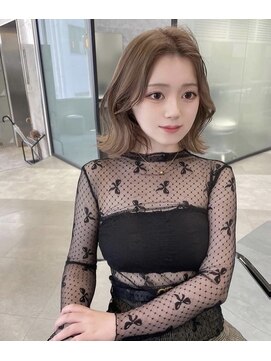 リリー(Lilley) (lilley内堀)韓国ヘア×ベージュカラー