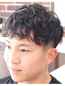 アクセプトザワールドバーバー(Accept the world barber) マッシュ×ラフパーマ