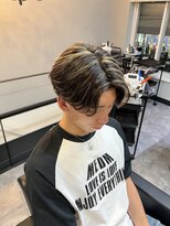 ブライト(Bright)&nbsp;ハイライト×センターパート