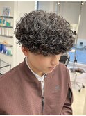 プードルパーマハードスパイラルパーママッシュメンズパーマ束感