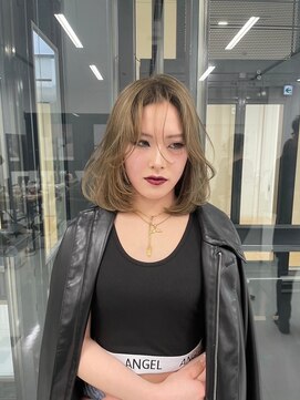 キング 枚方店(K!ng) 縮毛矯正髪質改善ハイライトレイヤーカット枚方美容室エクステ