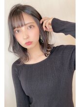 エイトジュール(8JOURS)&nbsp;アッシュグレージュ×くびれレイヤー