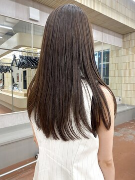 パークレーン アイス イヴェン(park lane ICI yeven) ブリーチなし切りっぱなしボブミディアムレイヤーボブ秋カラーre