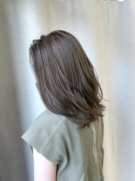 クアトロ グランシュ 川崎店(QUATRO × GranCieux) 透明感くすみベージュ　川崎/カラー/ベージュ