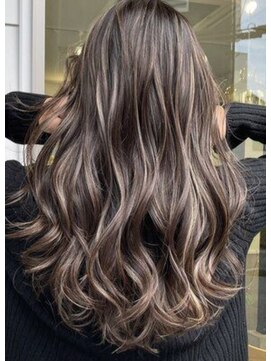 外国人風ハイライトカラー