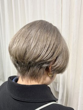 ミルクティーショートボブ