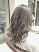 カーキグレージュ　シアーカラー