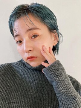 シス バイ フィット(SYS by fit) こなれミディ/大人かわいいヘア/ホワイトグレージュ[千葉駅]