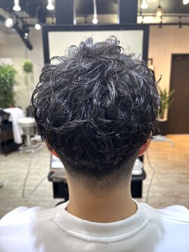 リリーヘアー 大塚(Lily hair) 刈り上げパーマ