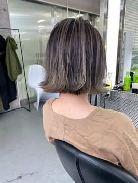 イキ 表参道(iki omotesando) モード/無造作ウェーブ/大人ガーリー[表参道駅]