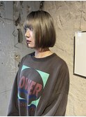 ミニボブxグレージュ